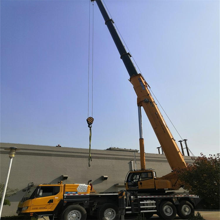 番禺 选择汽车吊租赁的秘诀与联系方式指南