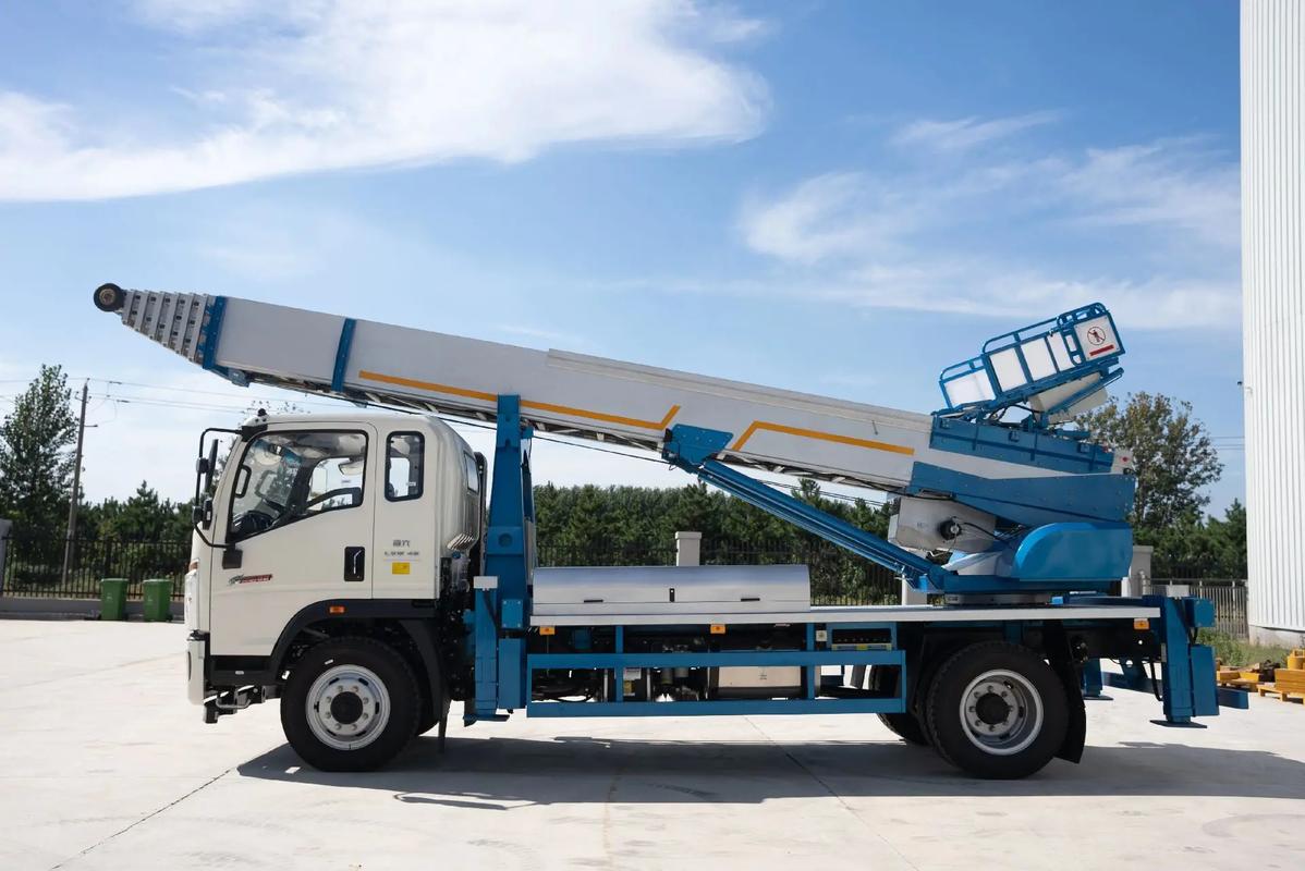 番禺云梯上料车租赁费用