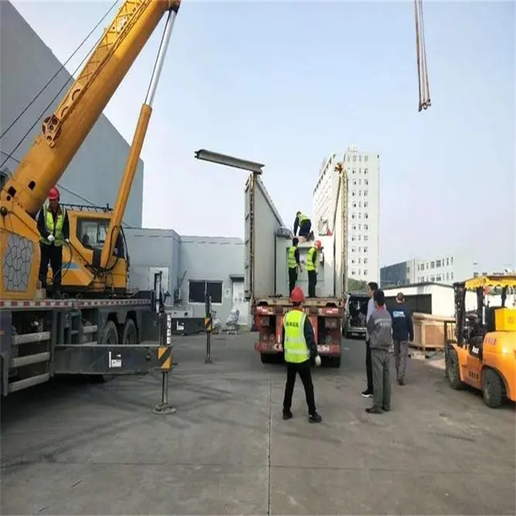 番禺如何找到附近的吊车救援服务