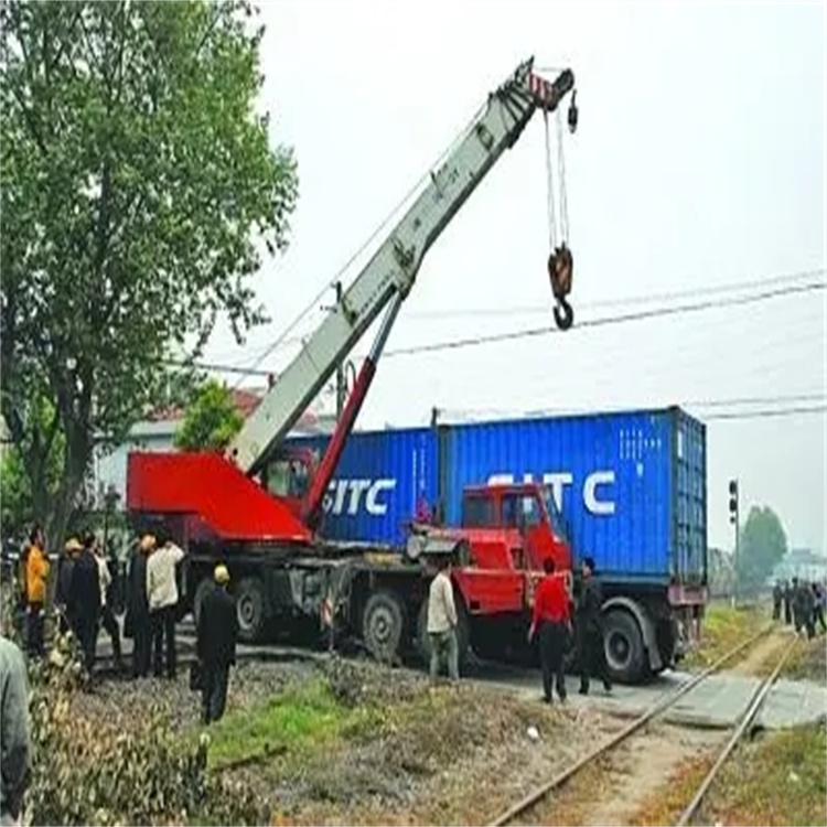 番禺如何快速找到附近的吊车救援公司